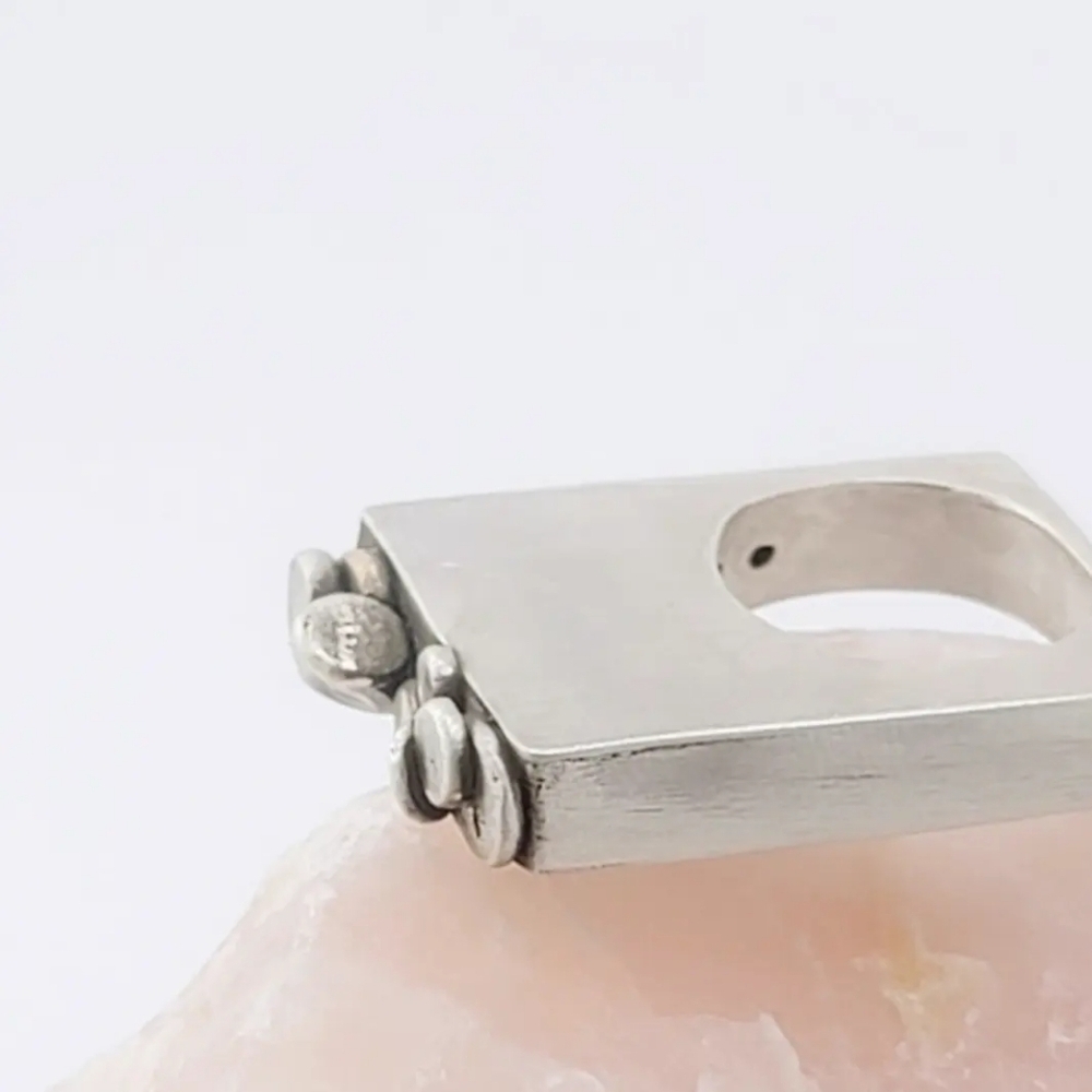ABSTRACT HOLLOW RING HANDMADE IN STERLING SILVER METAL SIZE 8 - Picture 4 of 5